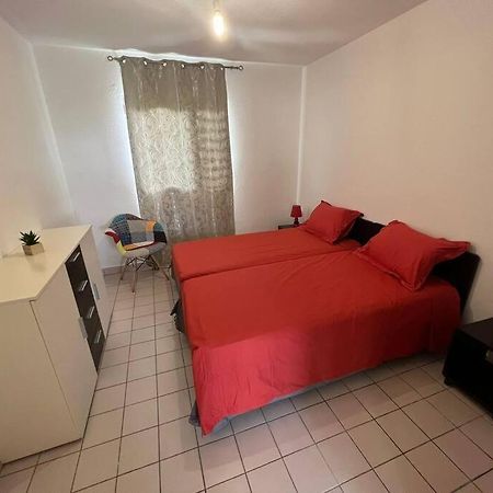 Appartement F4 Petit Bourg 外观 照片