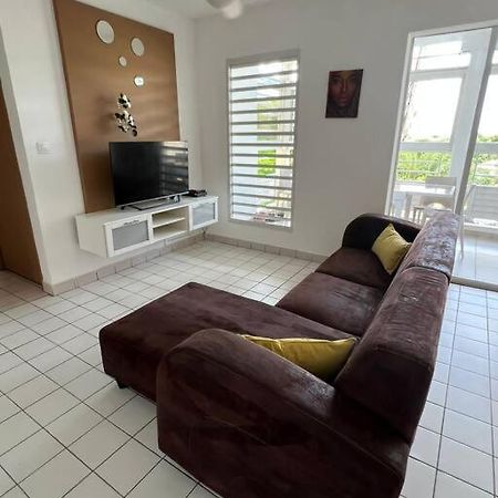 Appartement F4 Petit Bourg 外观 照片